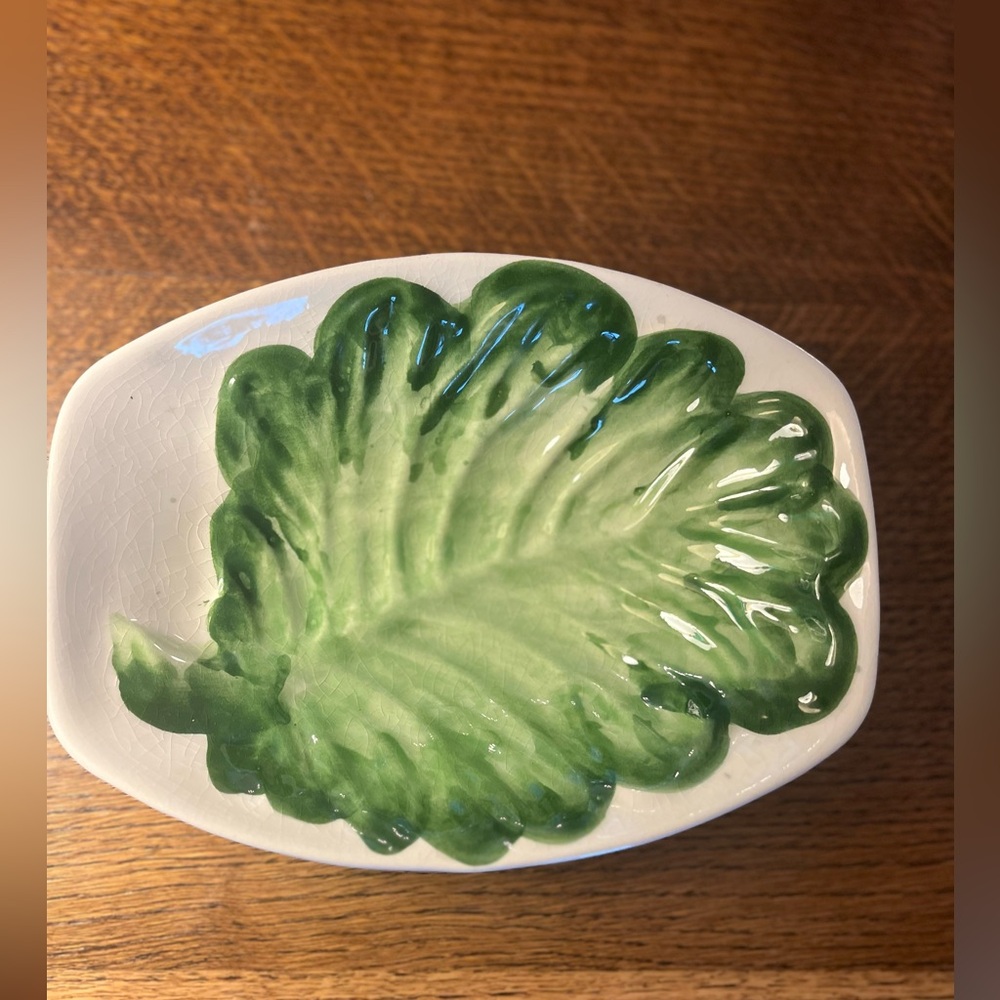 Vintage Los Angeles Potteries Lettuce Leaf Serving Dish Delightful!